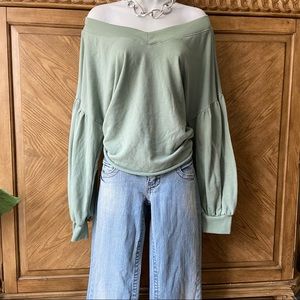 Forever21 green offshoulder puff sleeve sweatshirt